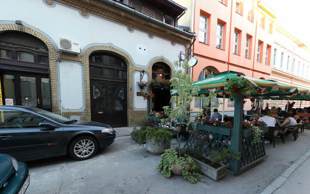 Guest House Prenociste Piccolina Sombor Exterior foto